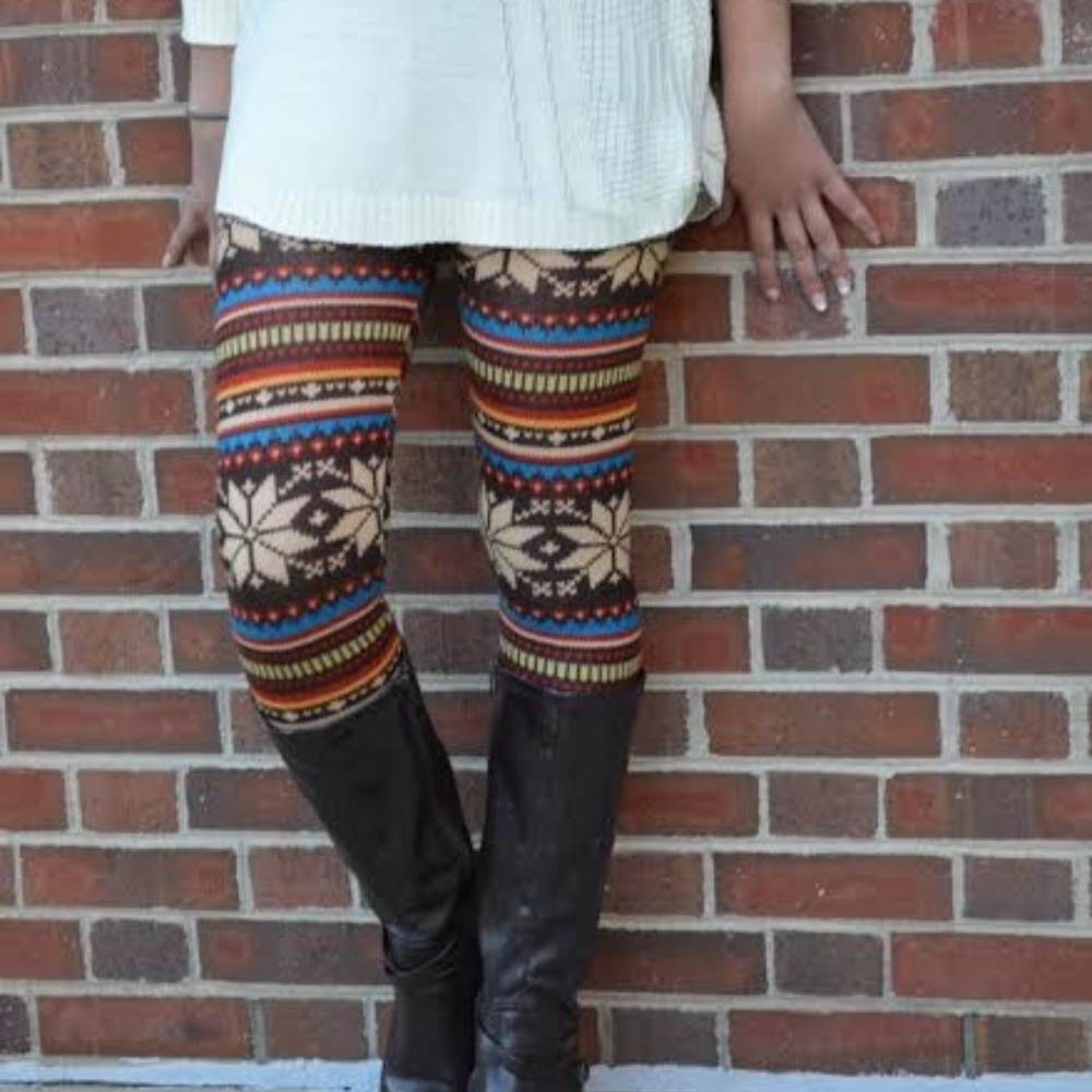 Classic Christmas Leggings. 8 Designs..